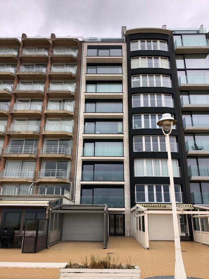 Klaproos - Modern Appartement Op Zeedijk Нюпорт Екстериор снимка